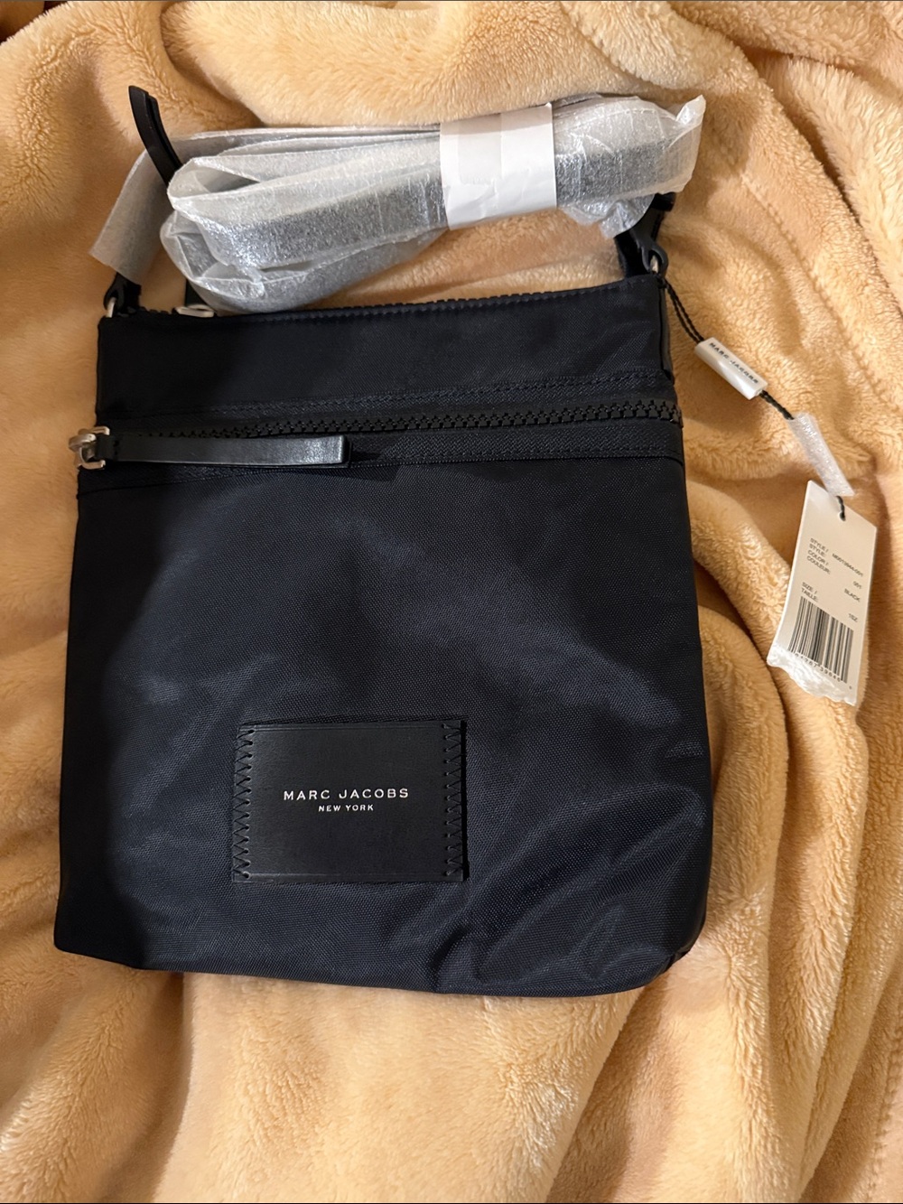 Marc Jacobs Black Nylon Messenger Crossbody Bag
